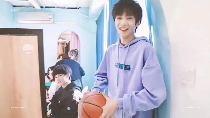 刘耀文 cr moonerato - 堆糖,美图壁纸兴趣社区