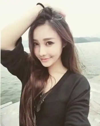 【图】付辛博女友王靓雅 所谓正牌到底是真是假?