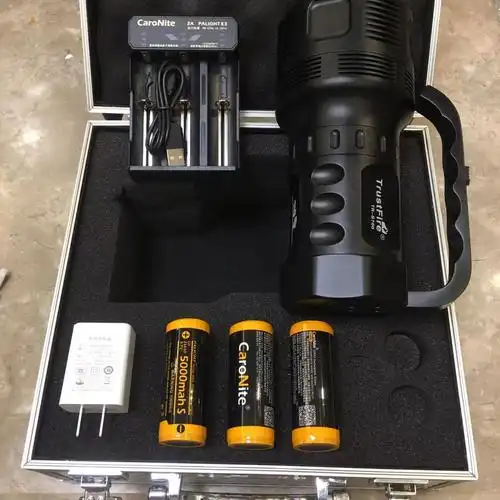 trustfire超亮强光手电筒充电26650远射1000米手提探照灯手电筒