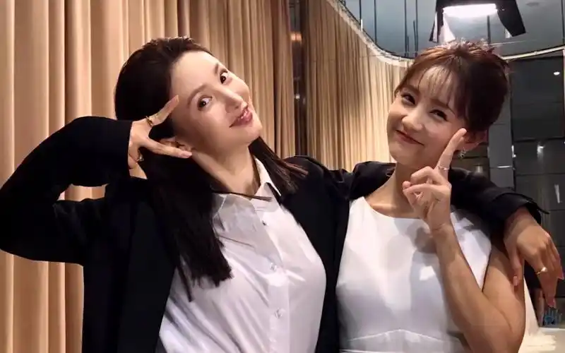 【橘】金桐玉女||李一桐x金晨_哔哩哔哩_bilibili