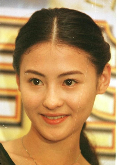 张柏芝太真实,纯素颜出镜差异大!