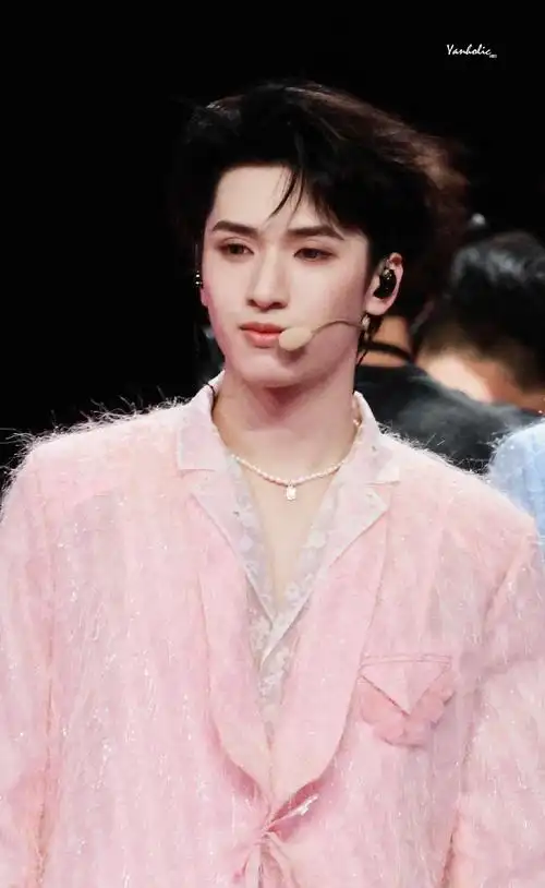 严浩翔叁重楼暨出道四周年演唱会