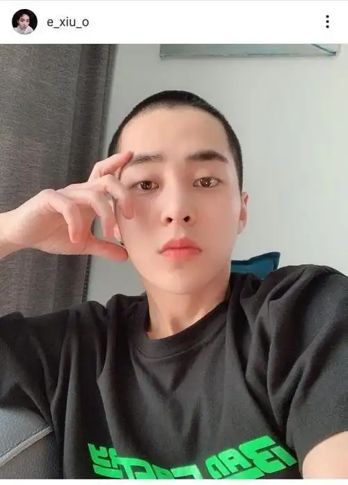 退团4年半首破冰 鹿晗公开按赞xiumin