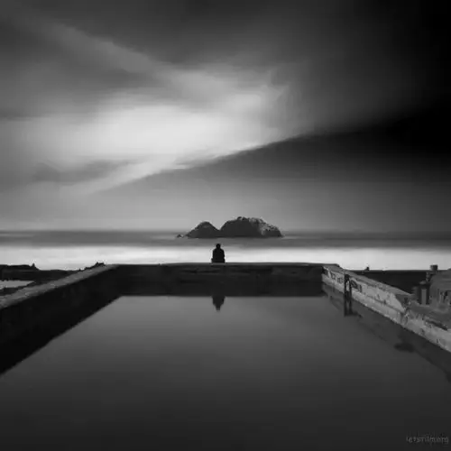 nathan wirth 的黑白摄影作品