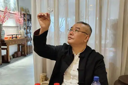 美天成酒品质体验官欧阳剑聘任签约仪式