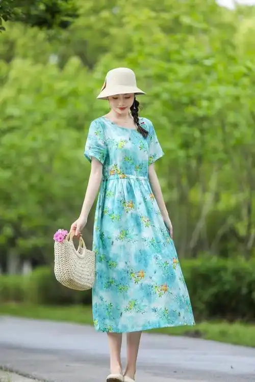 高端苎麻大码连衣裙夏季女装2022年新款麻碎花裙子胖mm遮肚显瘦