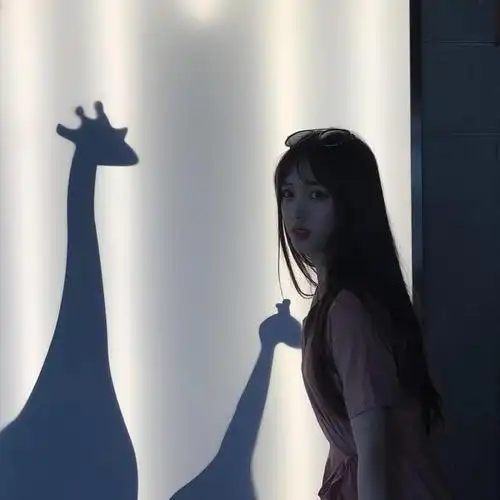 有好听的qq名字和好看的qq头像和个性签名推荐吗