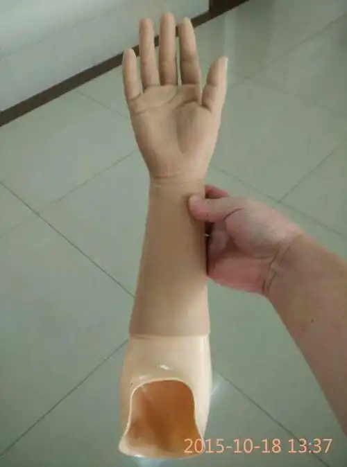 香港产皇室手前臂假肢价格是多少
