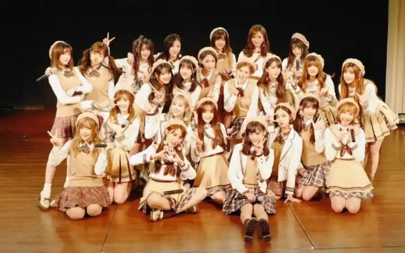 一期生毕业快乐!聚是一团火,散是满天星!snh48!