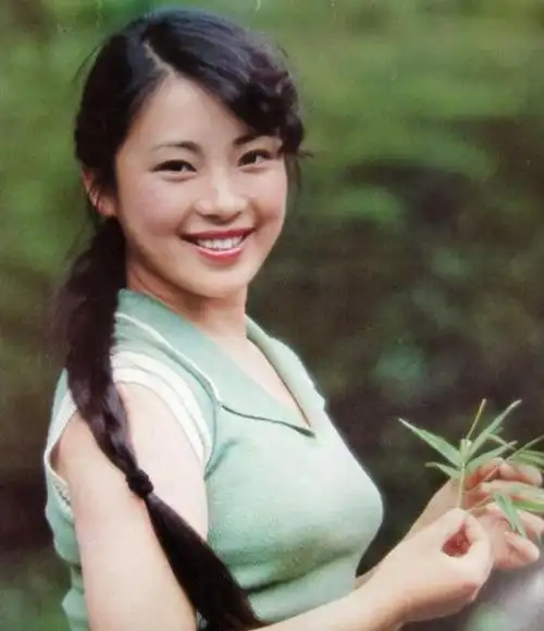 李连杰和师姐黄秋燕的故事