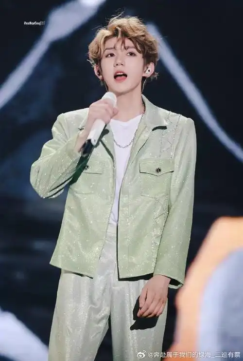 王源我看见两朵一样的云##王源电影盗火者