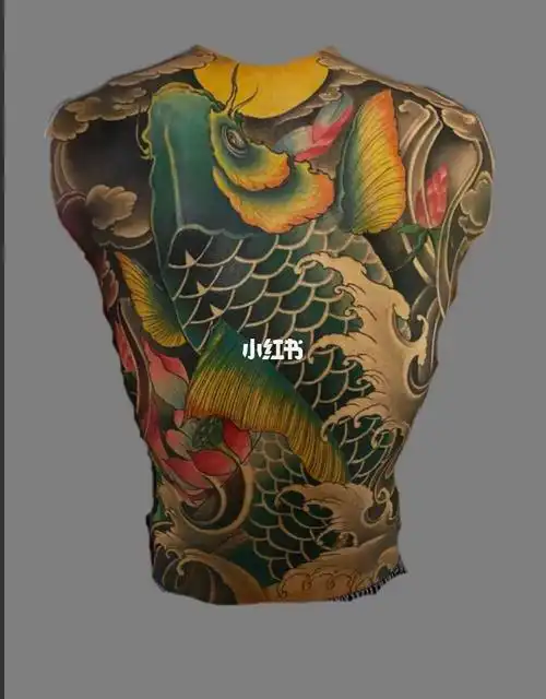 鲤鱼满背_鲤鱼_纹身_师大学生街攻略_福州纹身_美妆_彩妆_彩妆其他