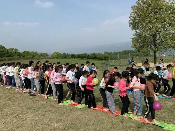 活动开始了:疯狂指压板