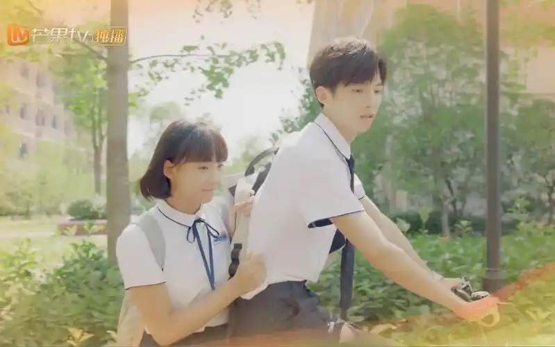 自制版青春校园剧时光与你都很甜同名主题曲mv吕小雨孙泽源1080p