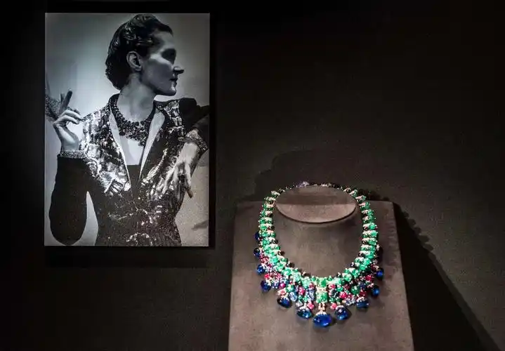 故宫午门卡地亚珠宝展览随拍(上)作者:孔繁成