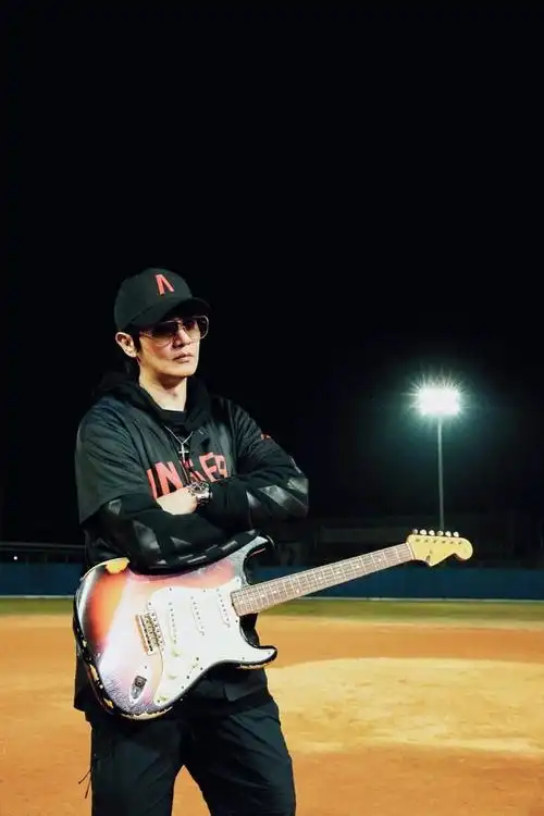 金城武旧爱带儿子露面演出,美成这样|林叶亭|阿滚|金城武