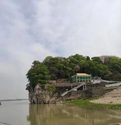 四老顽(玩)童春游记(三)江西九江二日游之游览石钟山,鄱阳湖,锁江楼