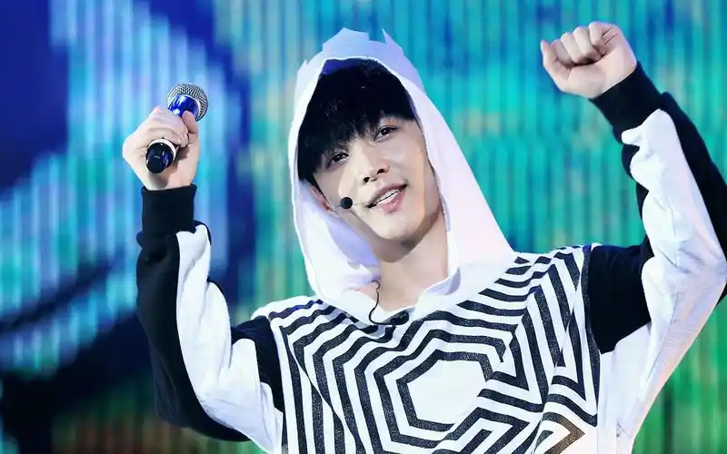 【张艺兴】轻松向甜兴