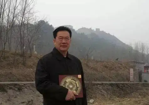 中国易学风水届十大风云人物|周易|梅花易数|李居明|易理_网易订阅