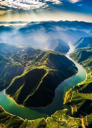 锦绣河山-舒同才 摄