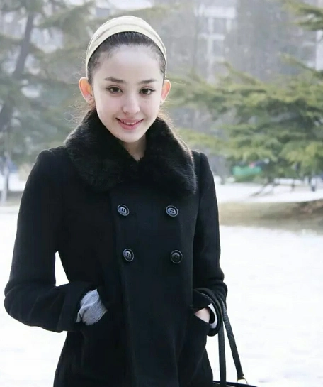 当年的娜扎全素颜去参加艺考,说她做过微整的人该被打脸了!