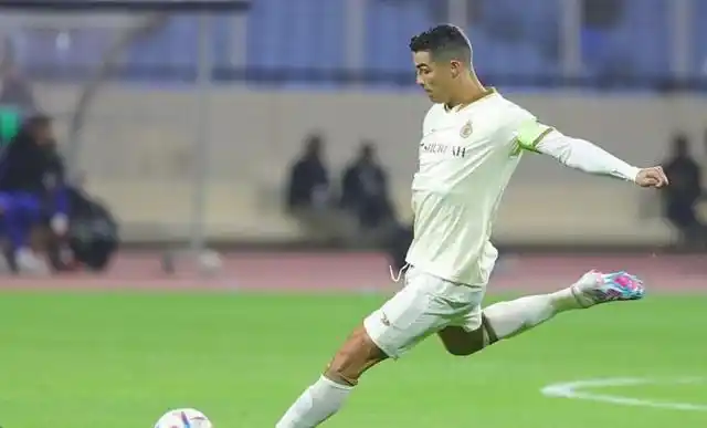 c罗迎38岁生日!球迷卡点送祝福,场内外赢家,生涯存最大遗憾