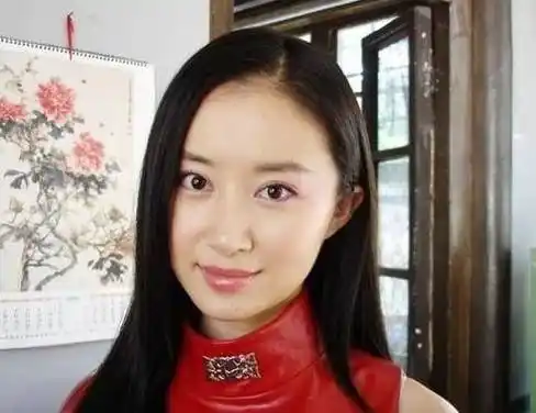 原创童年命运坎坷的舒畅凭魔幻手机一夜爆红如今怎么样了