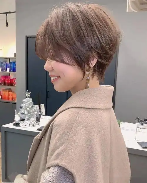 2021流行风日系流行短发