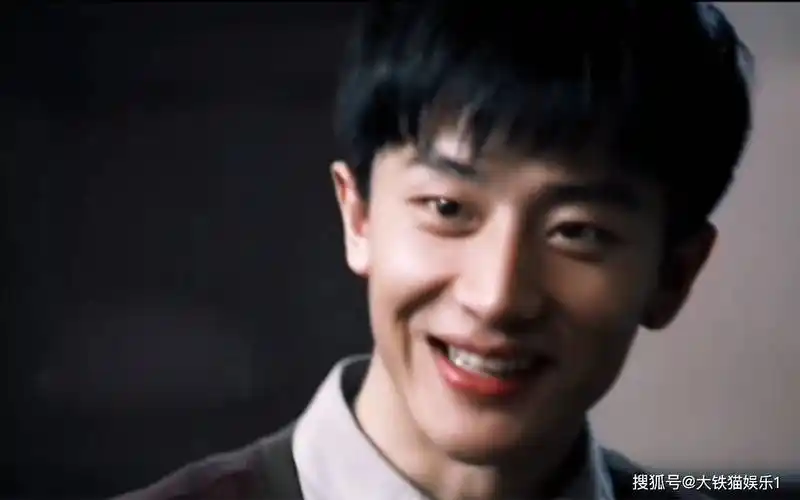 当年的黄轩"西北第一帅",看到他一笑,理解男生看甜妹的感觉了