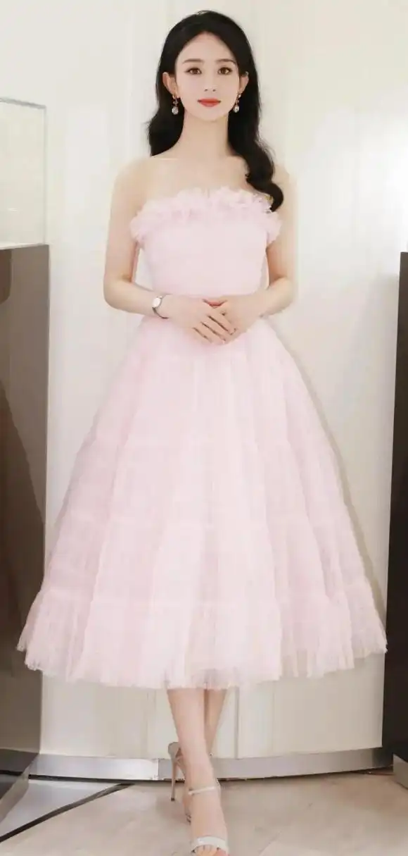 明星美女 赵丽颖的脚