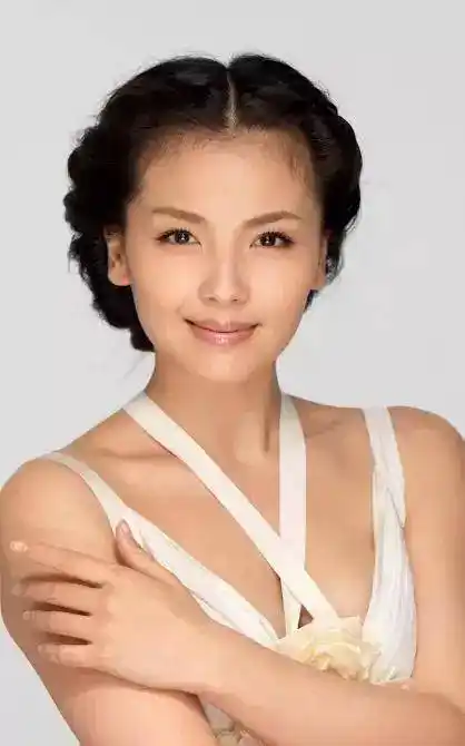 揭秘演员刘涛生活,原来如此!_事件_王珂_演出