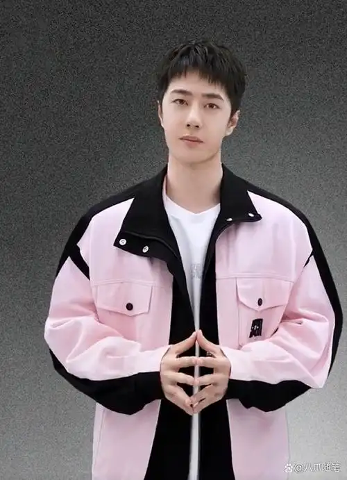 官微在介绍王一博的时候还附上了一份个人简介,将其这几年取得的个人