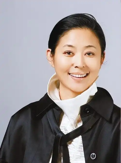 悲情倪萍:如果有来生,我既不要父母,也不要孩子,也不要家庭