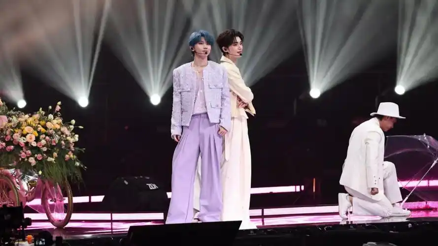 08.24||有你的快乐||马嘉祺&丁程鑫