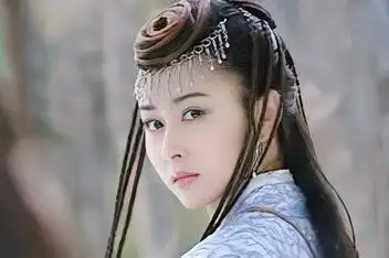 胡静古装打扮靓丽可爱 介绍古代战争兵器_百度视频搜索