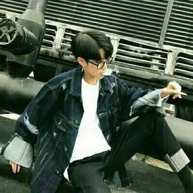 2021qq头像男生帅气冷酷超有范活不出自己也爱不好别人