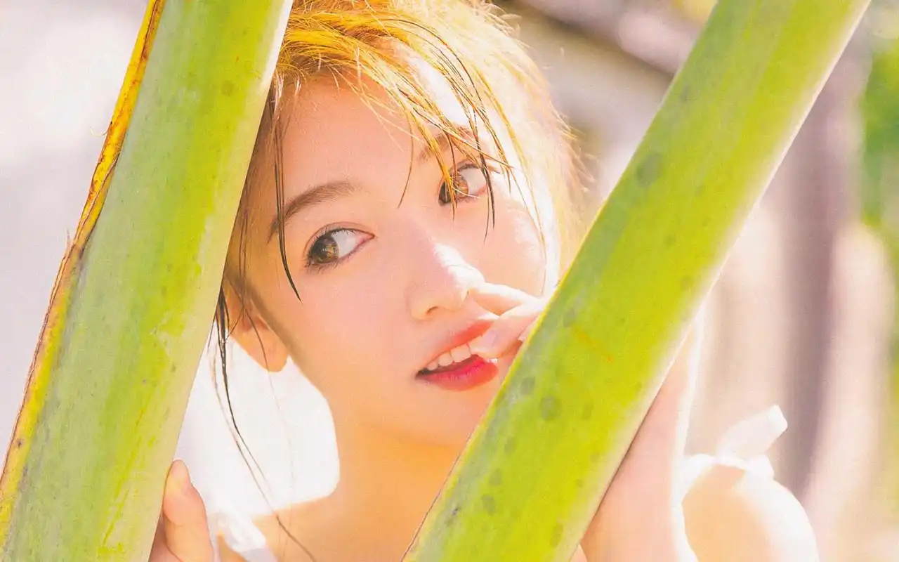 可爱少女甜美风的写真简直很是青春靓丽呀~~小清新连衣裙,简直清爽到