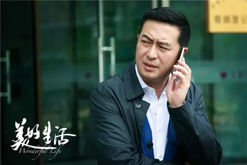 张嘉译暖心告白李小冉 老中青三代解读"爱的箴言"