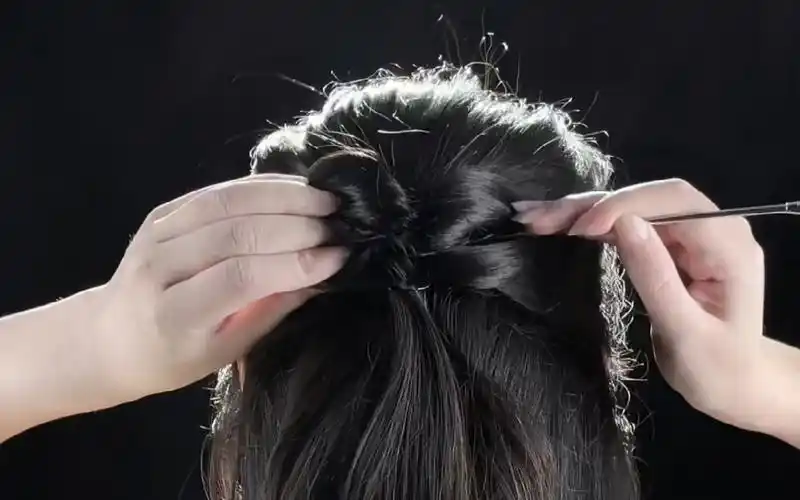 三步半扎发簪盘发(手残党最爱)