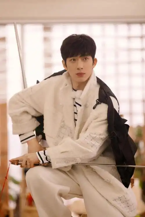 井柏然朋友请听好高清剧照