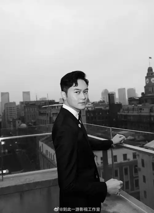 张智霖1015卡地亚cartier活动高清出图7p配饰卡地亚西装valentino他好