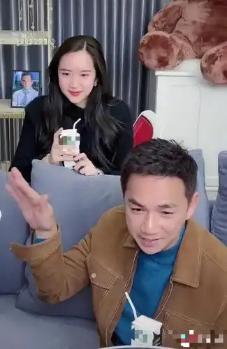 公开称女儿为"女朋友",爱女美貌不输明星|骆达华|卢燕|骆欣言