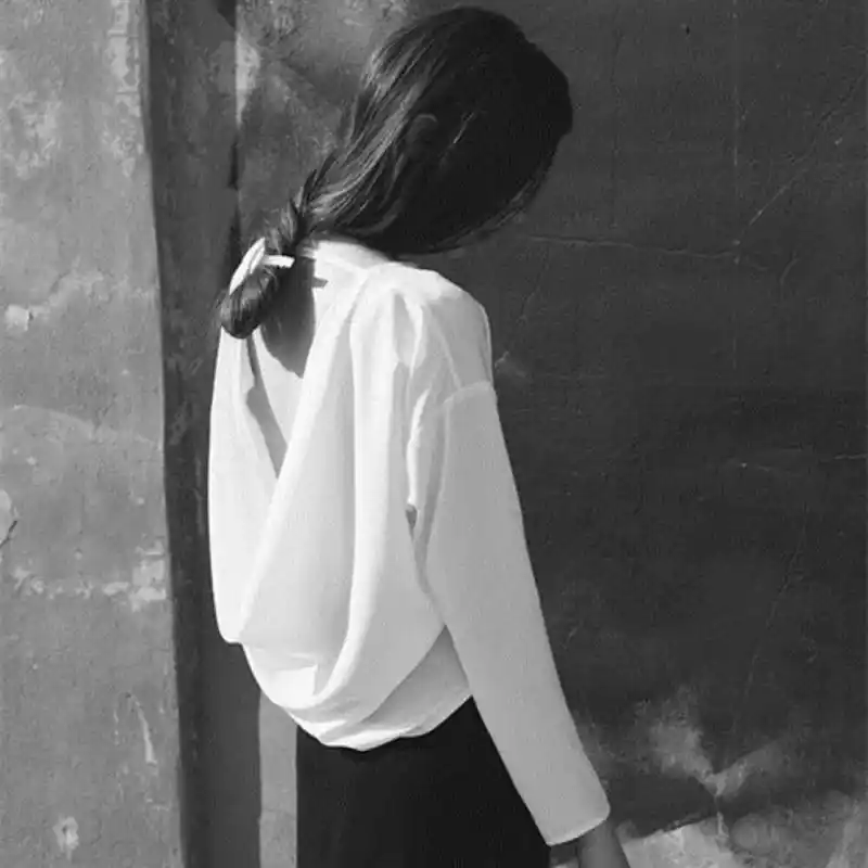 头像女生真人伤感