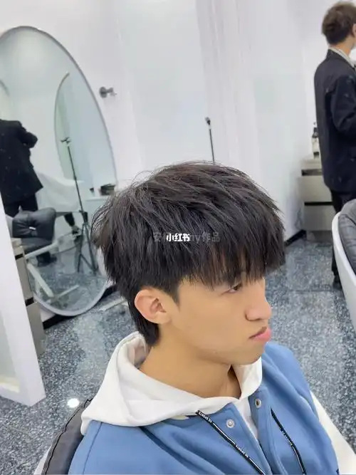 立体狼尾小碎盖