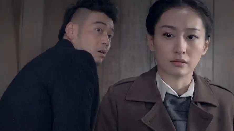 《绝路逢生》速看15-16集,余二斗林虹日久生情,查福鼎变柠檬精