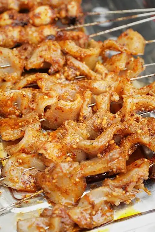 筋皮子,是我最爱之一筋皮子筋皮子鱼豆腐菜卷,烧烤里最爱鱼丸板筋