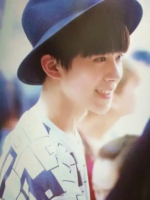 tfboys易烊千玺 壁纸高清 氧气美男