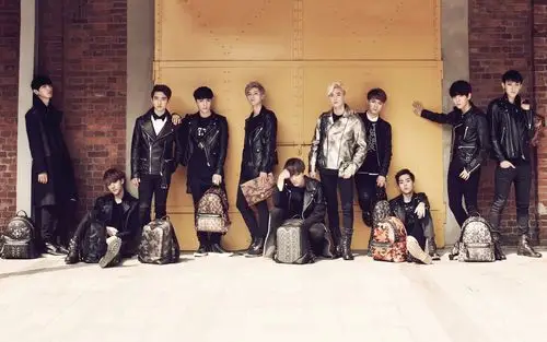 exo,exo,m,exo,k,长腿男神,写真,杂志画报,品牌,mcm,日韩明星,朴灿烈