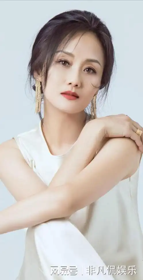 明明是50岁大妈却有18岁妙龄少女的身材这些女明星都是apos逆生长apos