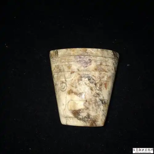 良渚鸡骨白的盘变